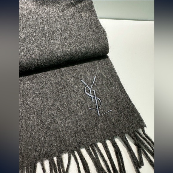 YSL Authentic Wool/cashmere Scarf - Picture 3 of 4
